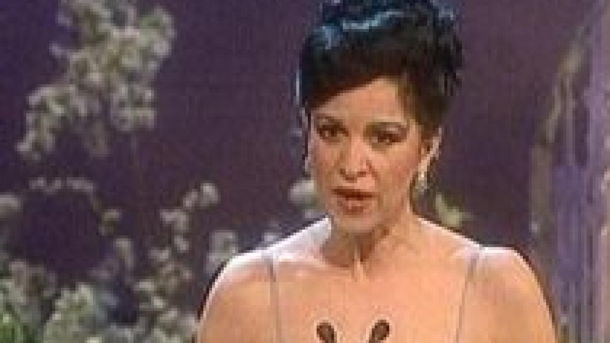 angela gheorghiu cea mai buna artista a anului la classical brit video