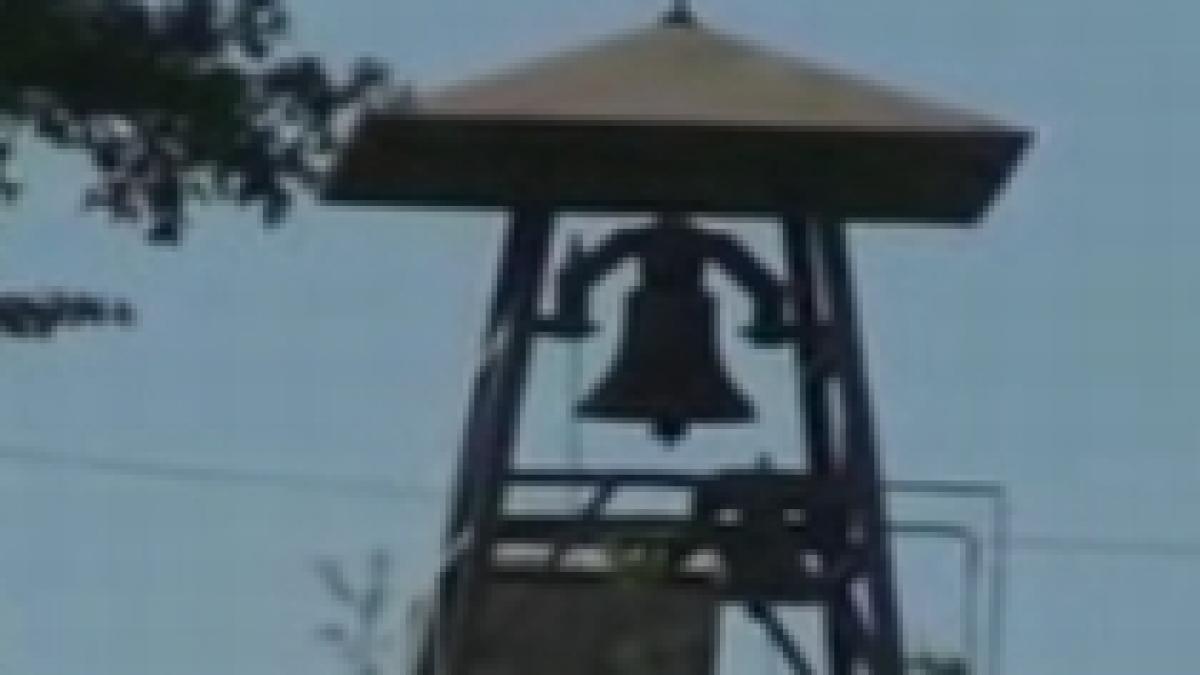 calugarii au pus stapanire pe un drum comunal din resita video