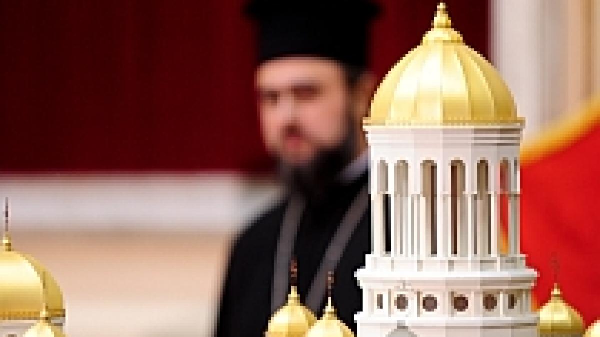 patriarhia construiti biserici pentru a depasi criza