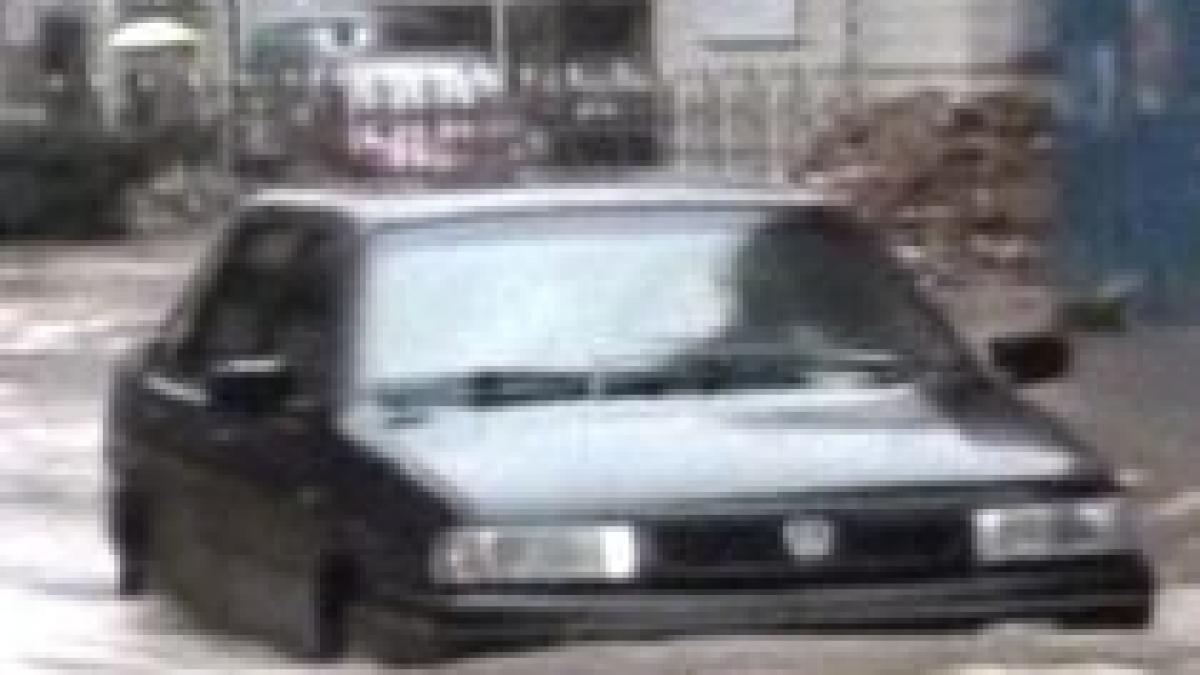 inundatiile fara precedent si furtunile de nisip provoaca moartea a 12 persoane in china video