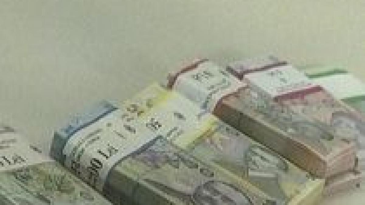 romanii isi scot banii din banci de frica impozitarii dobanzilor bancile ar putea ramane fara