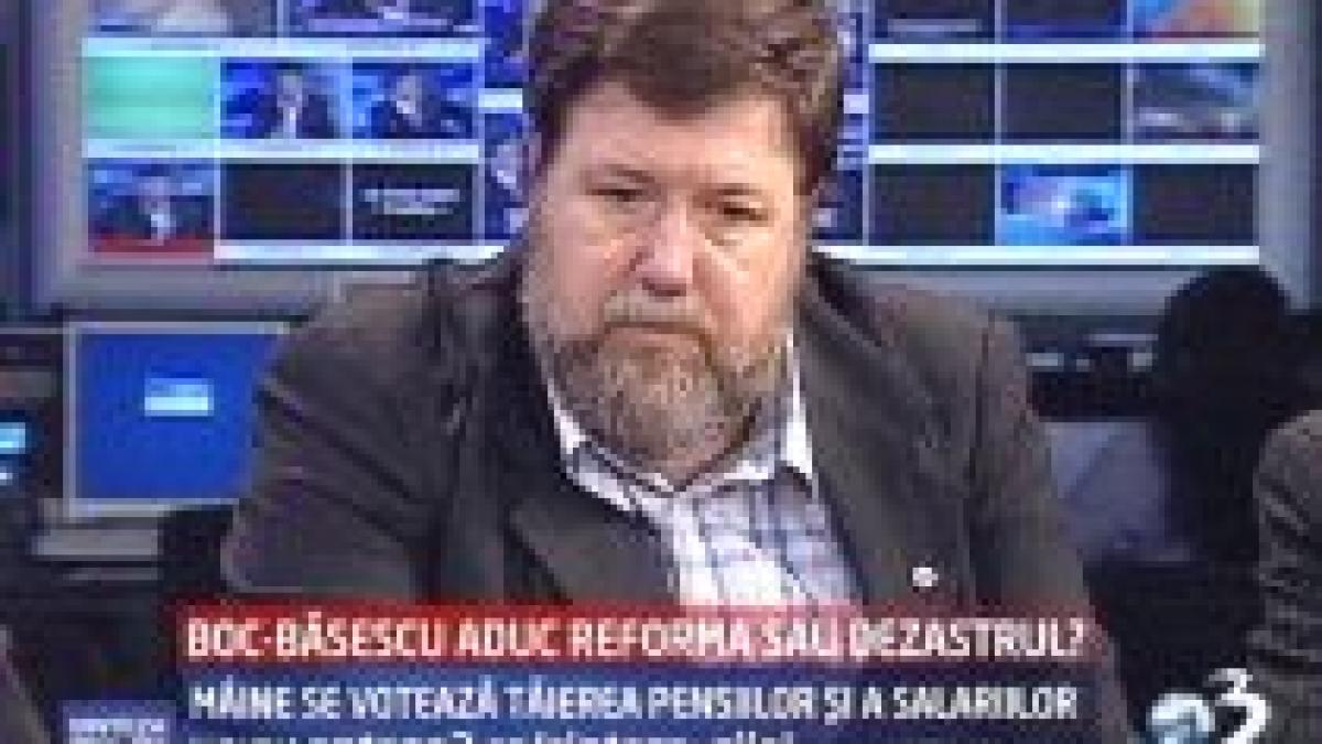 Sinteza Zilei: Boc-Băsescu aduc reforma sau dezastrul? Mâine se votează tăierea pensiilor şi salariilor
