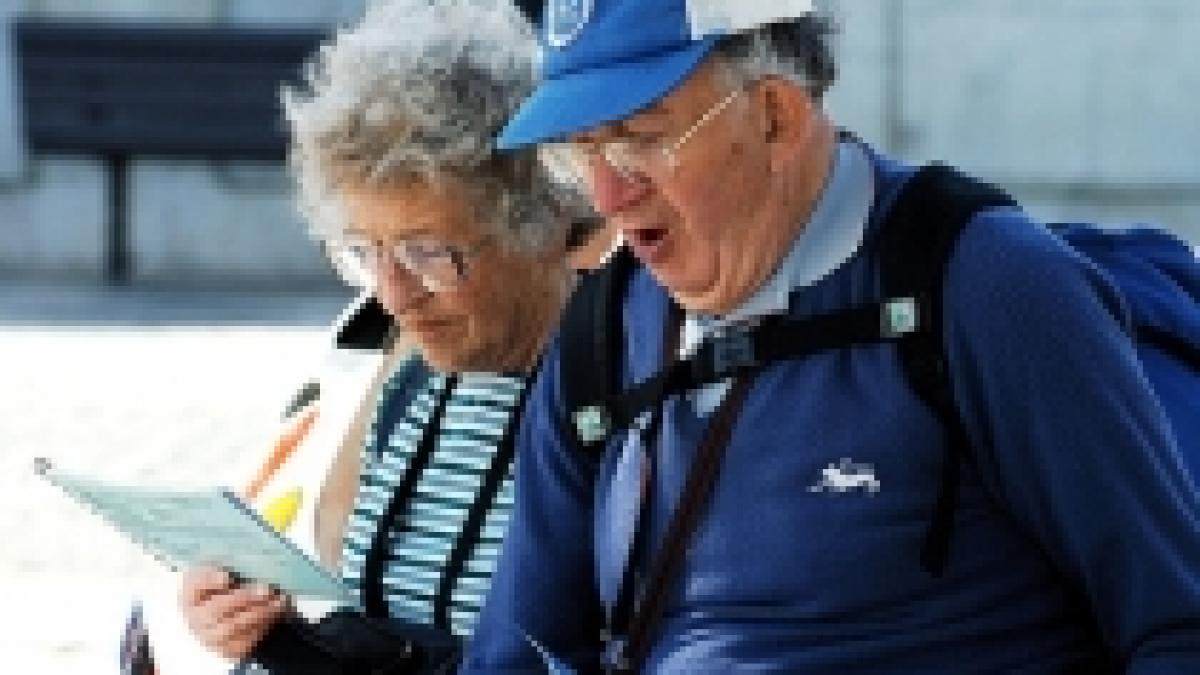 calatorie de cosmar in europa batrani romani furati si batuti de francezi