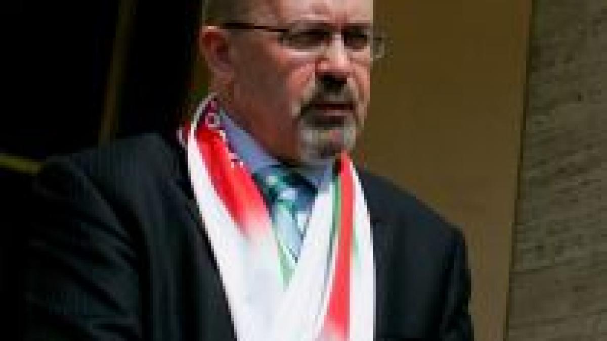 marko bela jumatate dintre agentiile autoritatile si oficiile guvernamentale ar putea fi desfiintate