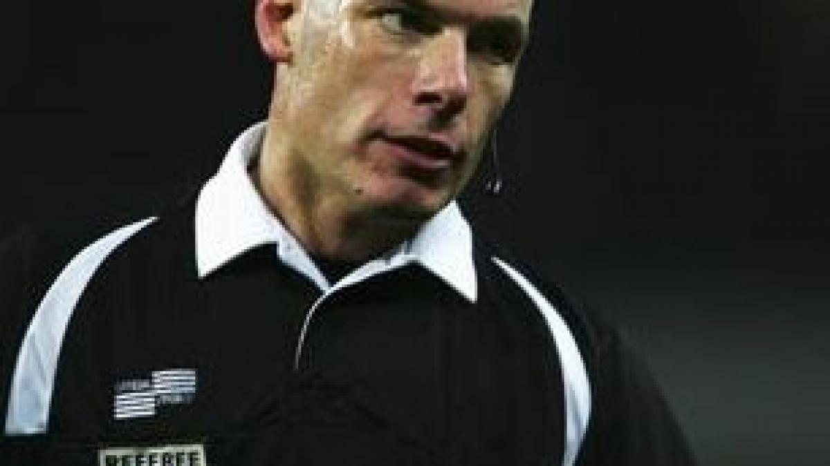 englezul howard webb va arbitra finala ligii campionilor dintre bayern si inter