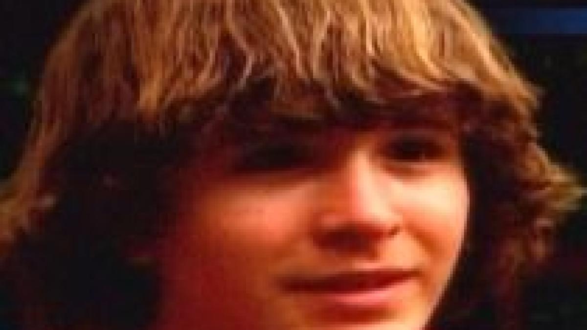 cel mai tanar alpinist care a urcat pe everest are 13 ani video