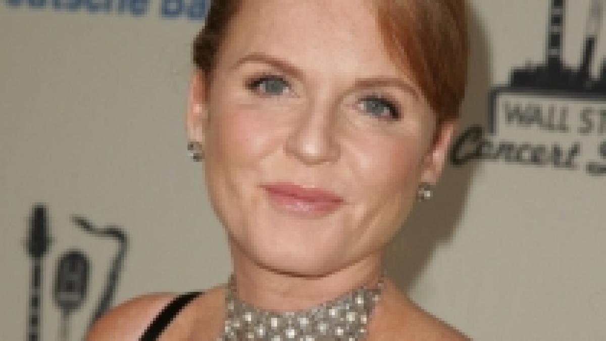 ducesa de york recunoaste ca a primit mita si isi cere scuze