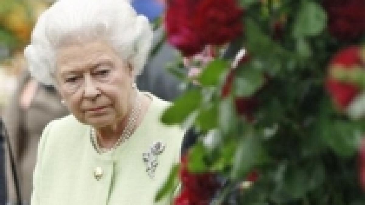 traditionala expozitie de flori din chelsea vizitata de regina elisabeta a ii a