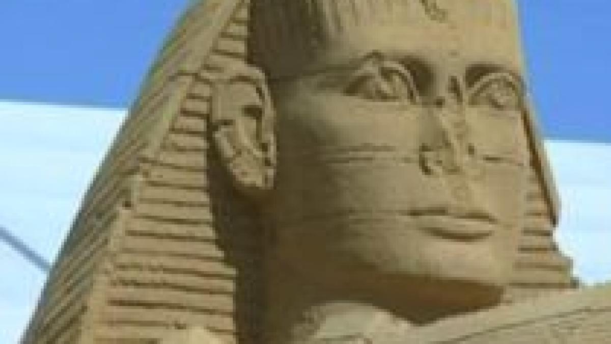 belgia 2 400 de tone de nisip folosite pentru sculptarea unor minuni arhitecturale ca sfinxul sau