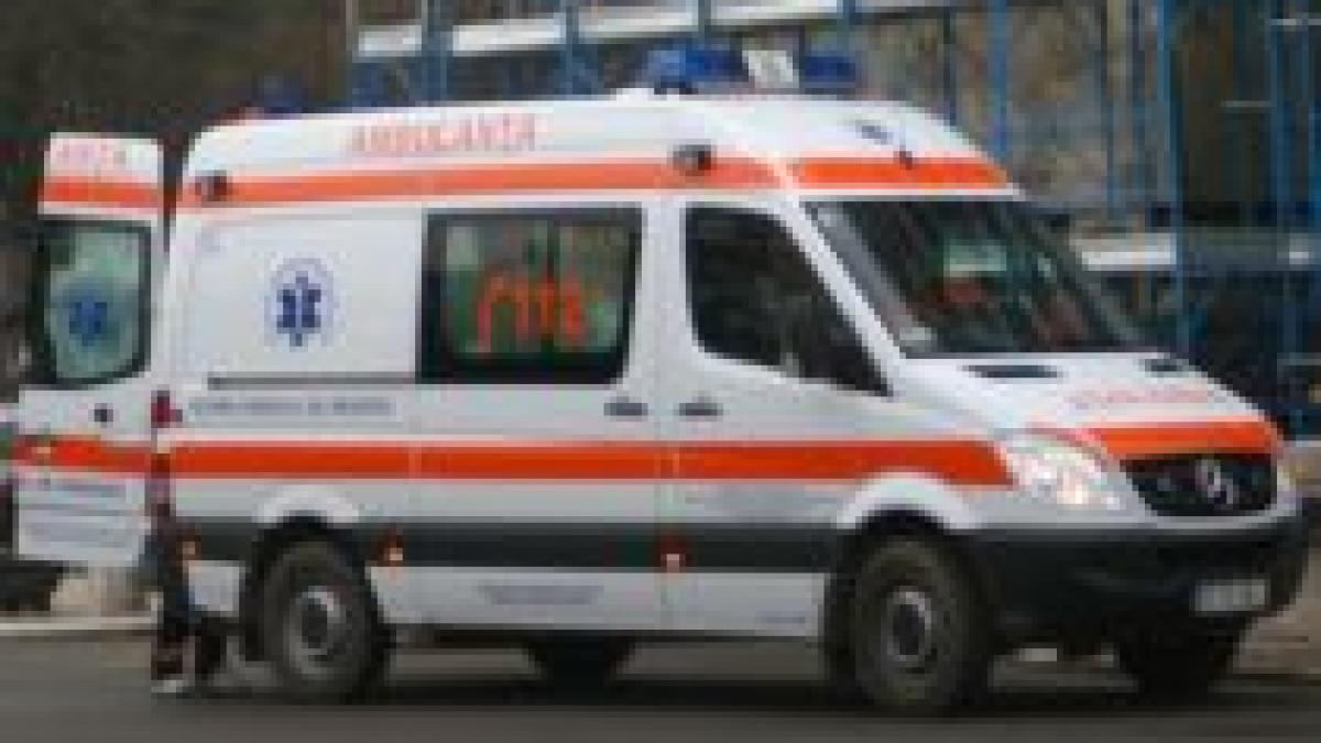 peste 10 000 de angajati ai serviciilor de ambulanta in greva din 31 mai