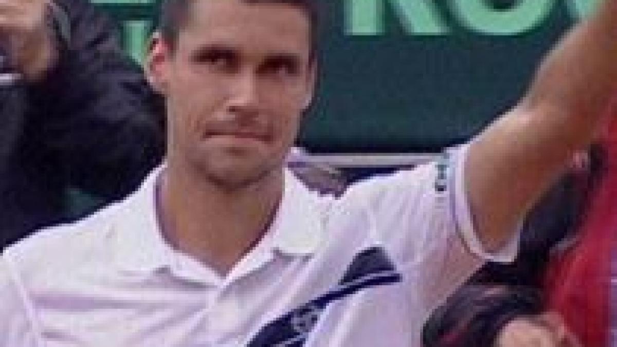 hanescu eliminat de djokovic de la roland garros