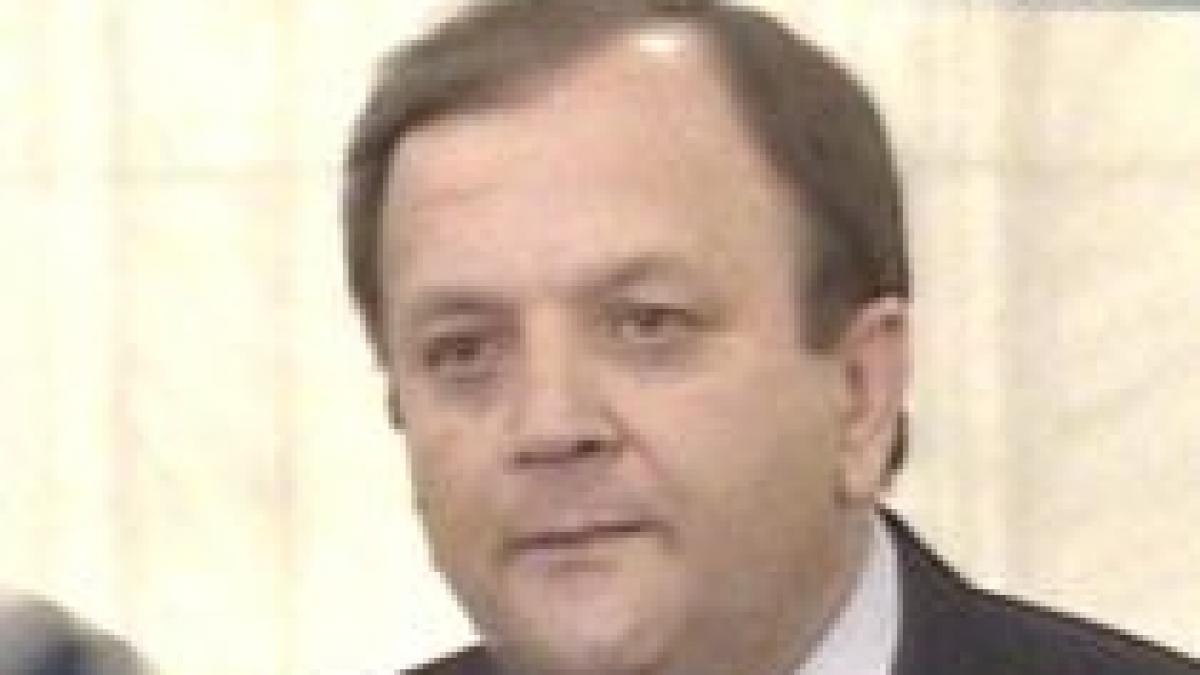 flutur demnitarii pdl trebuie sa aleaga intre functia publica si statutul de afacerist video