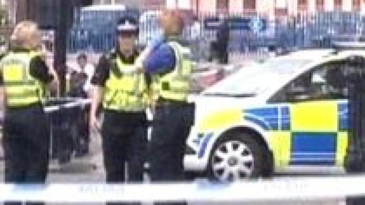 atac armat in anglia un barbat a impuscat mortal 12 oameni si apoi s a sinucis video