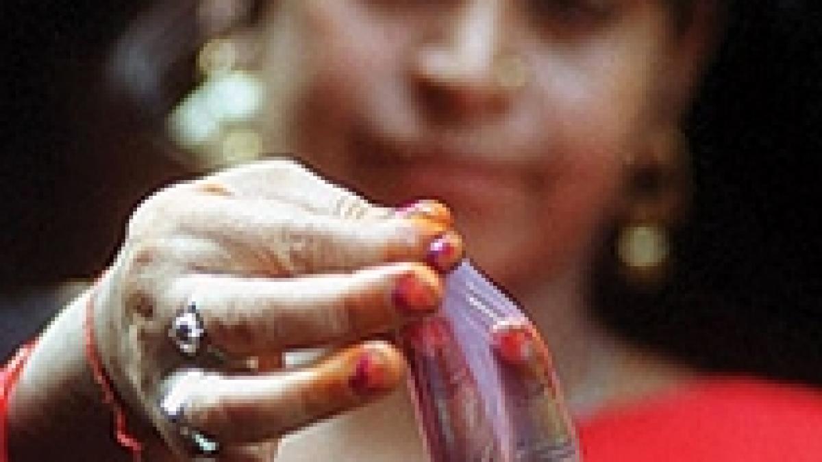 studiu indienii au nevoie de prezervative mai mici