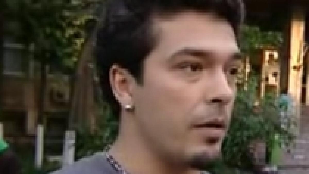 adi despot va depune o plangere la politie dupa ce fetita lui s a electrocutat pe strada video