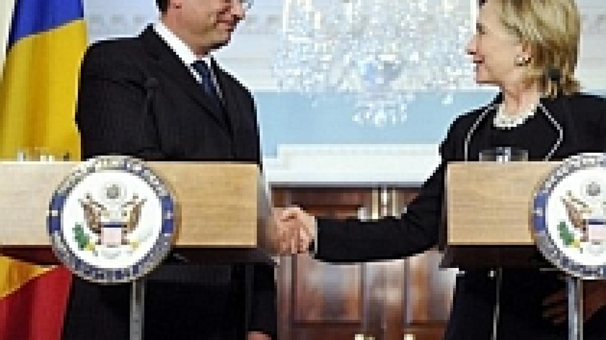 clinton saluta trimiterea de rachete in romania baconschi promite o vizita a lui basescu in sua