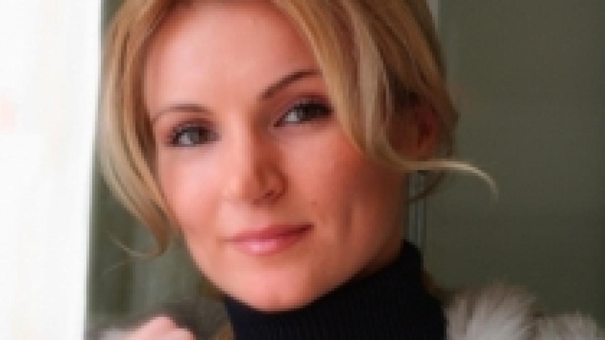 consilierul andreea vass daca nu taiem acum salariile si pensiile suntem niste tampiti video