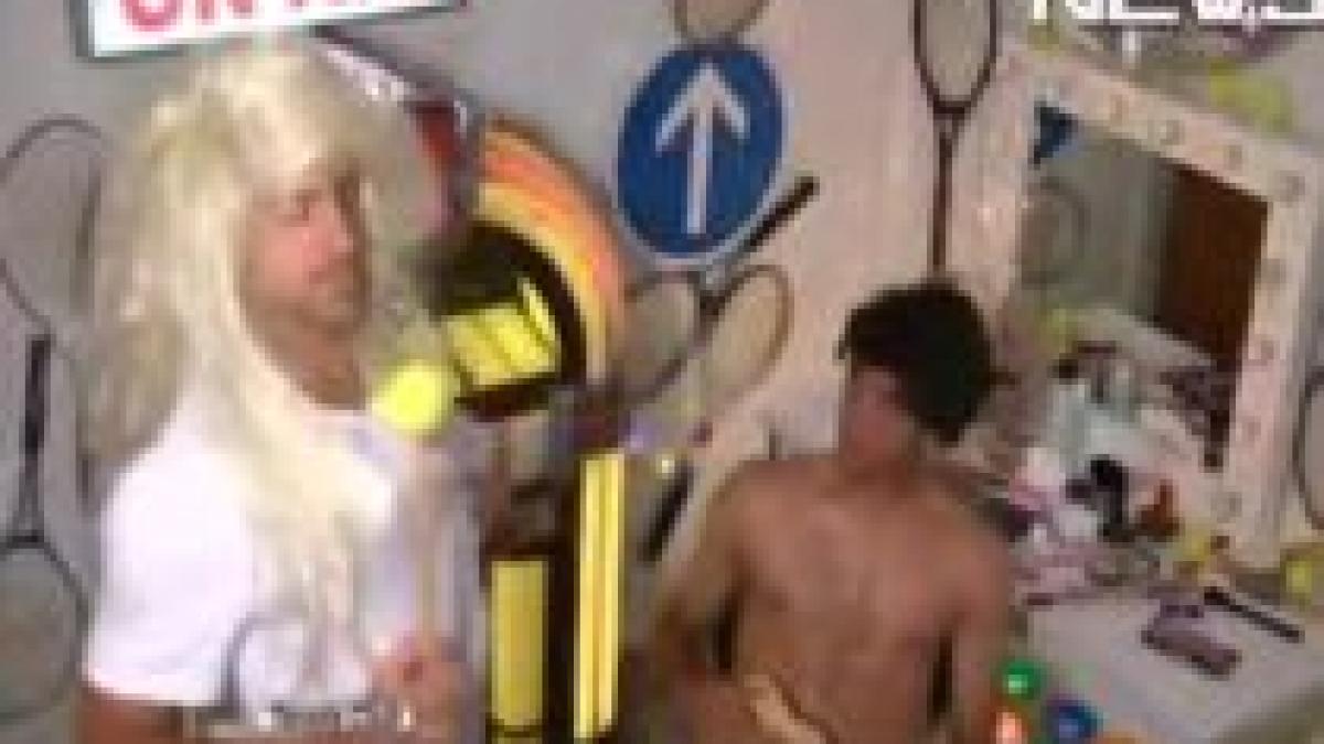 djokovic face misto crunt de shakira si nadal vezi cum danseaza pe melodia gypsy video