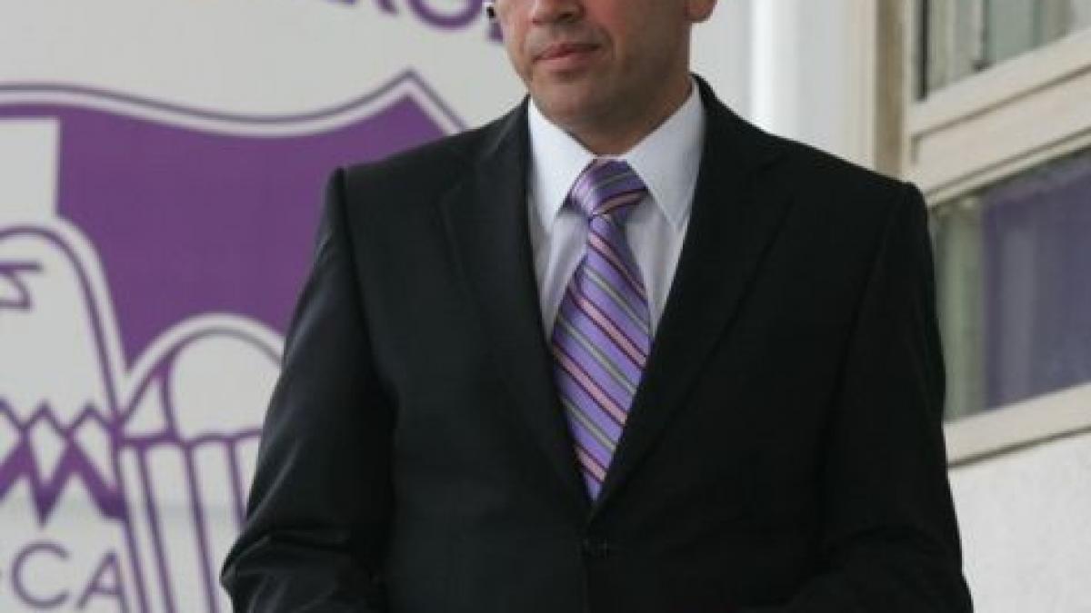 familia penescu preda gratis clubul fc arges primariei din pitesti