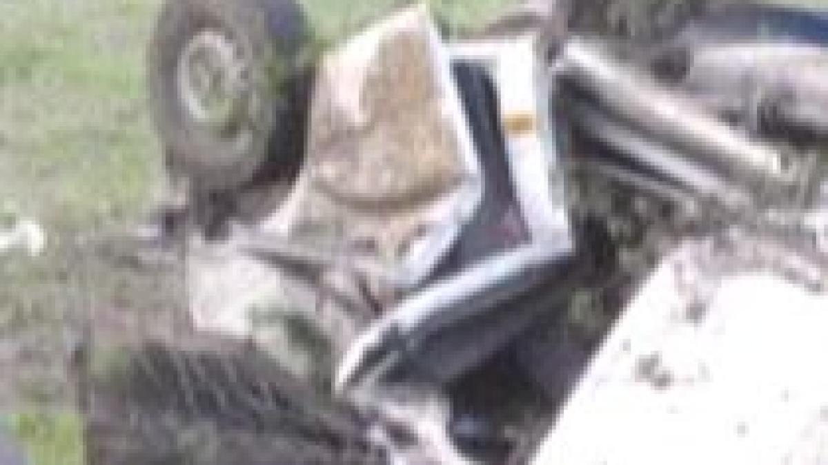 noua romani au fost raniti intr un accident pe o autostrada din ungaria video