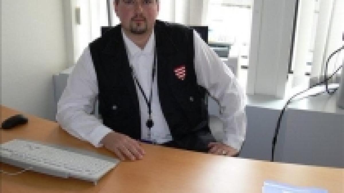 un europarlamentar al formatiunii ungare de extrema dreapta jobbik si a deschis birou la targu mures