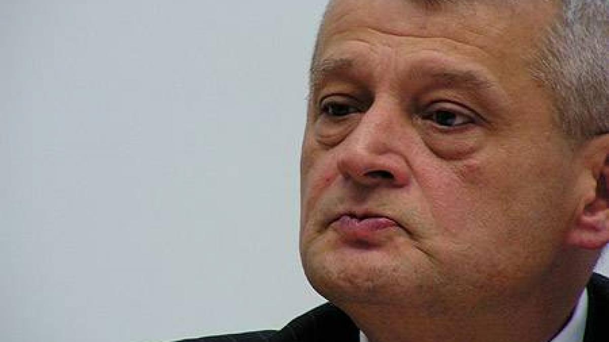 oprescu in razboi cu firmele care ridica masini activitatea lor este ilegala