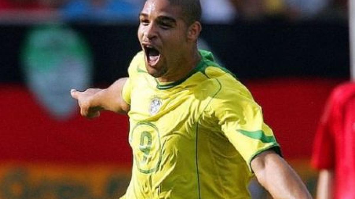 as roma l a convins pe adriano sa iasa din autoexil brazilianul a semnat pe trei ani