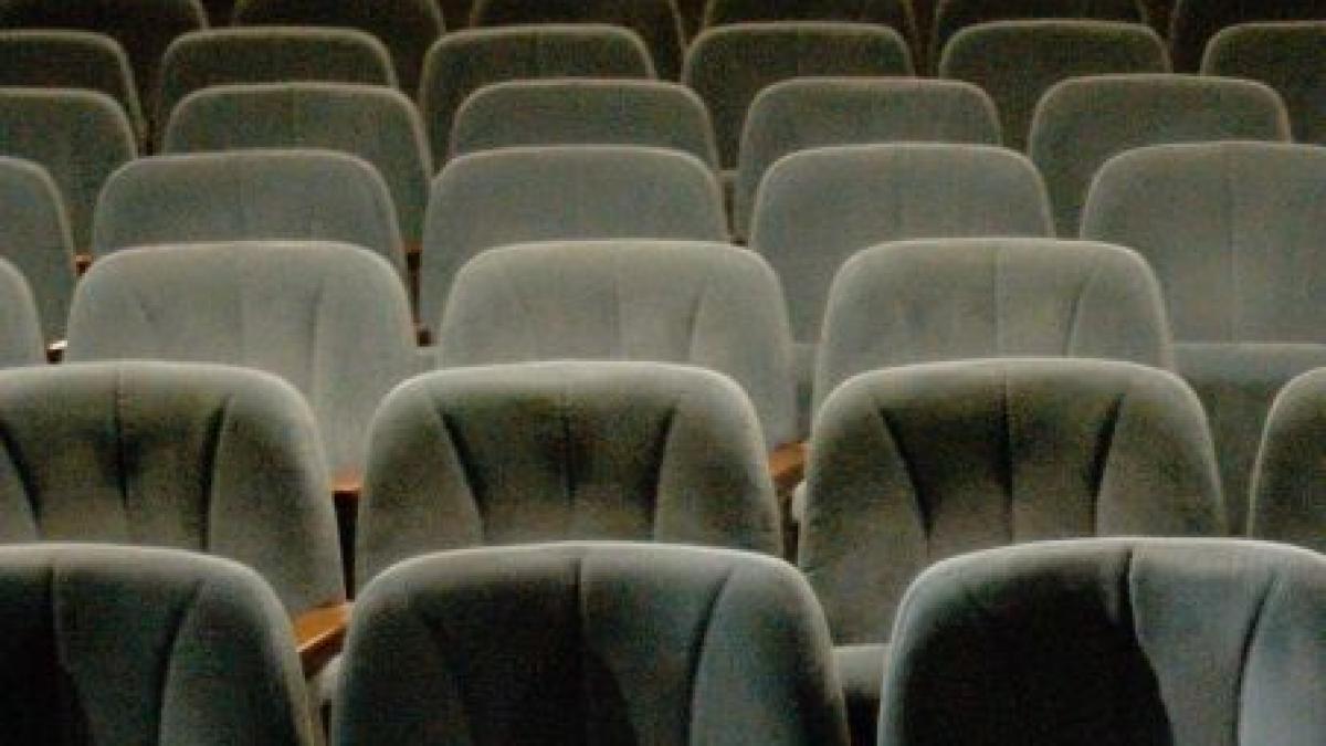 cenzura la teatru autorul unei piese sustine ca a fost abandonata pentru ca personajul semana cu