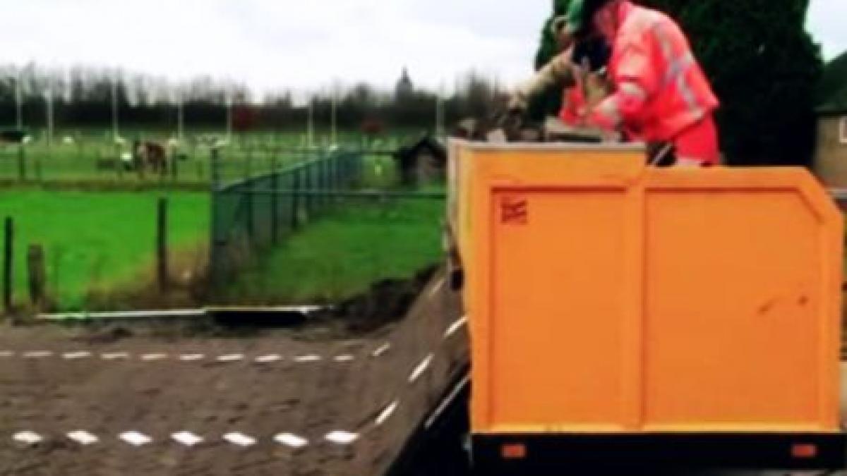 lectie nemteasca vezi cum se paveaza bulevardele cu piatra in germania video