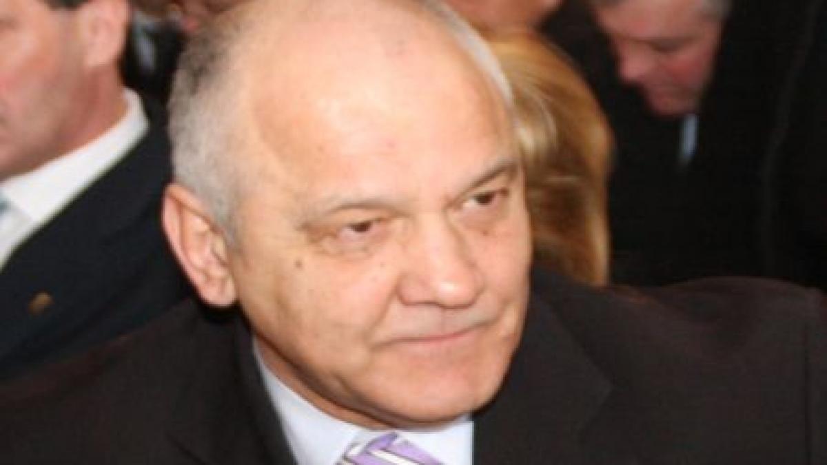 defectiune si in randurile opozitiei in ziua motiunii de cenzura liberalul grosaru propus spre