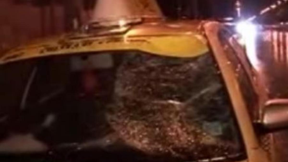 accidente la indigo in capitala doi batrani spitalizati dupa ce au fost loviti de taxi uri video