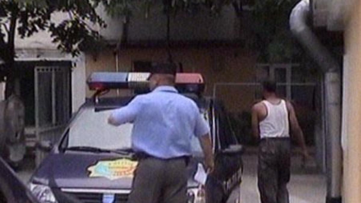 botosani un adolescent sustine ca a fost batut si scalpat de tatal vitreg video