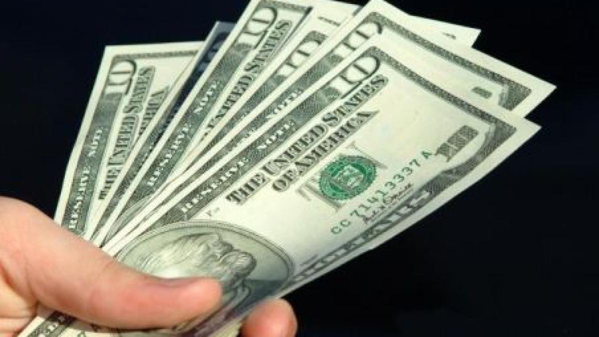 sefii companiilor de stat cu un picior la privat