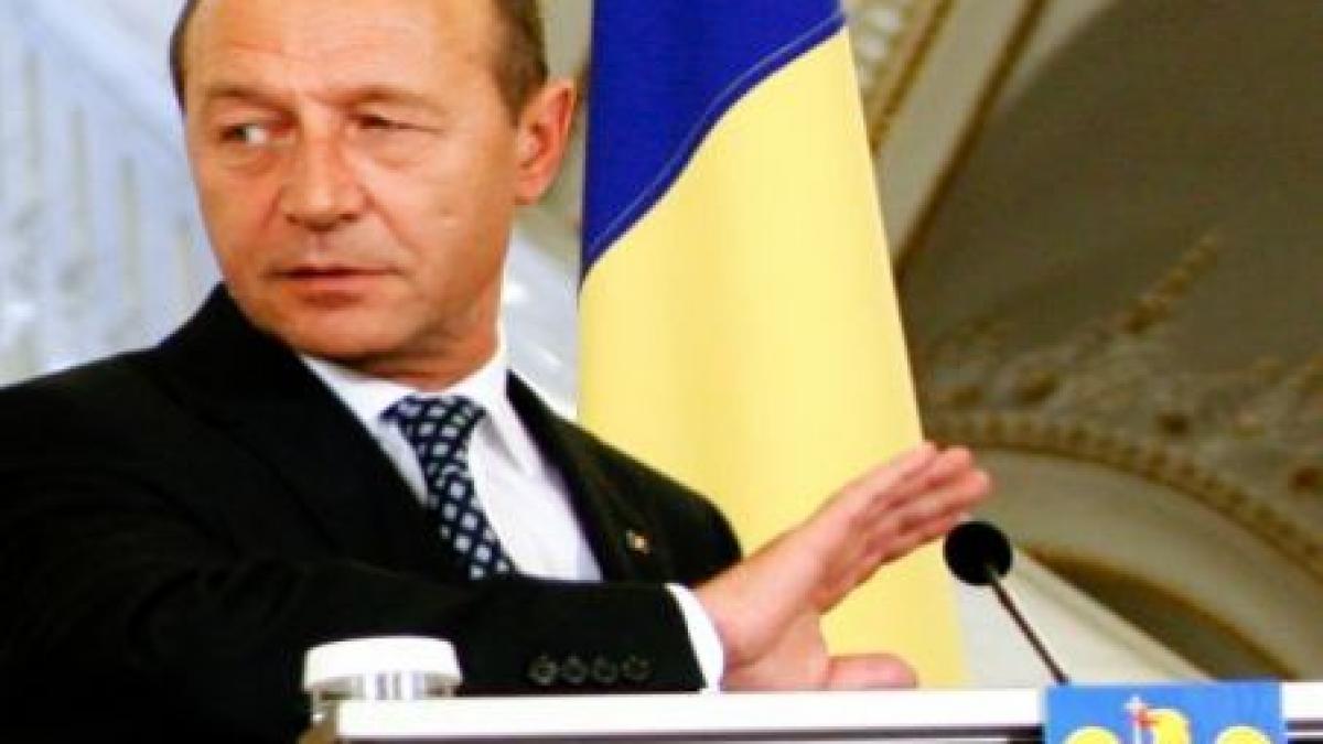 averea lui basescu pe timp de criza 70 000 lei mai putin in conturi dati pe duster