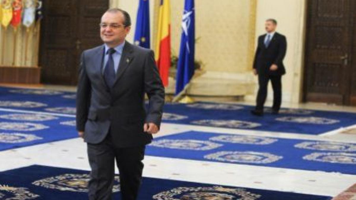 premierul boc baga prefectii in videoconferinta pentru gasirea de masuri impotriva inundatiilor