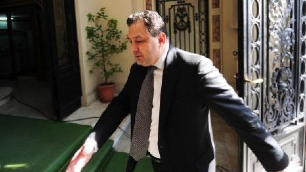 vanghelie cedeaza cavoul familiei lahovary va fi retrocedat proprietarilor de drept