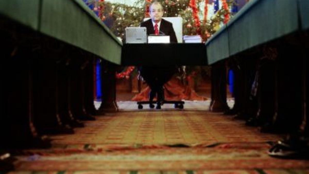 sedinta de urgenta a guvernului dupa intrunirea liderilor pdl ca urmare a deciziei ccr de