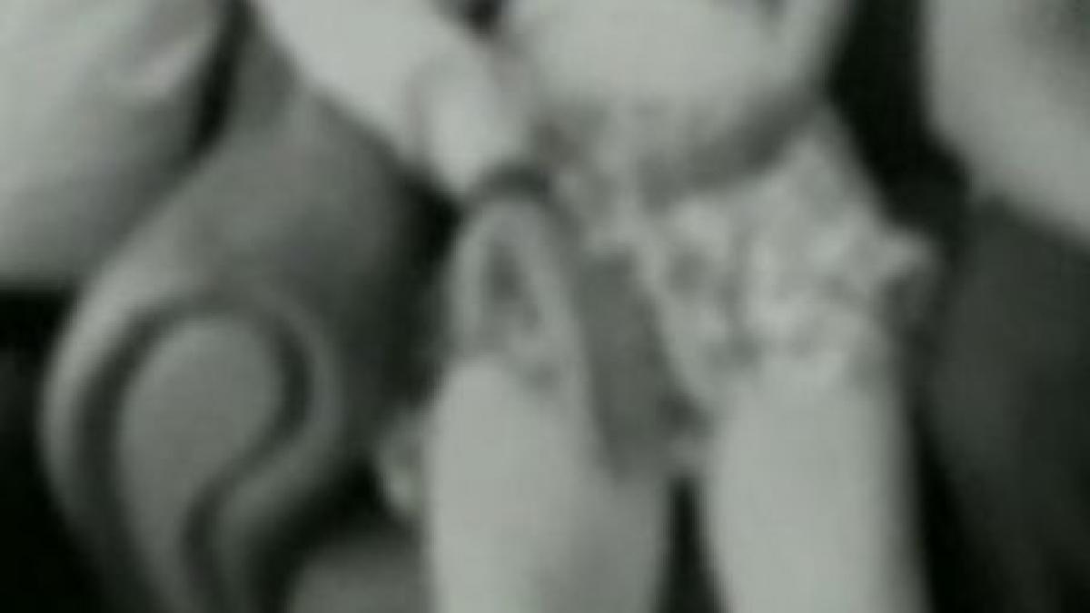 patru militari care au incercat sa violeze o tanara sustin ca incidentul a fost doar o gluma video