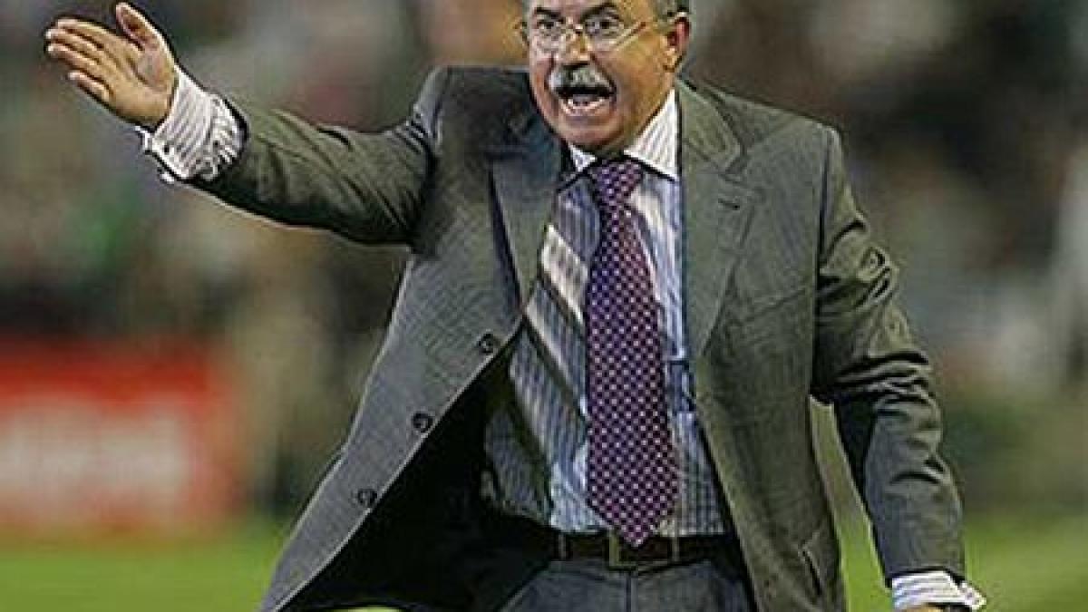 antrenorul serra ferrer cumpara si salveaza clubul cvasifalimentar real mallorca