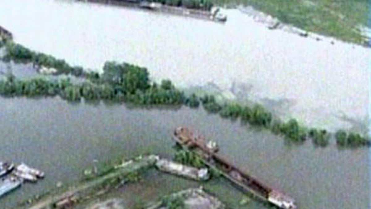 autoritatile au decis construirea unui dig de 4 5 km pentru a evita inundarea orasului galati