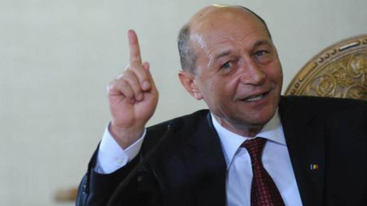 basescu nu presa e o vulnerabilitate ci campaniile de presa incorecte video