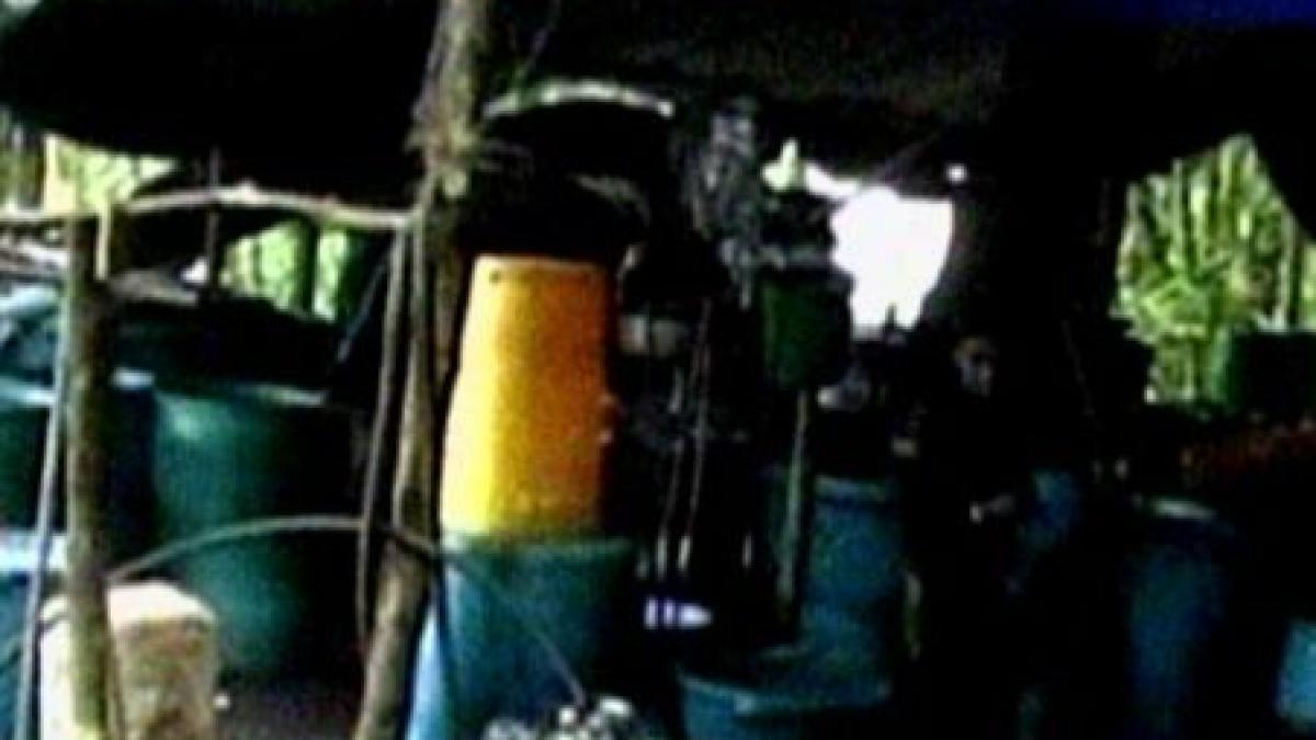 columbia politia a distrus un laborator care putea produce doua tone de cocaina pe luna video