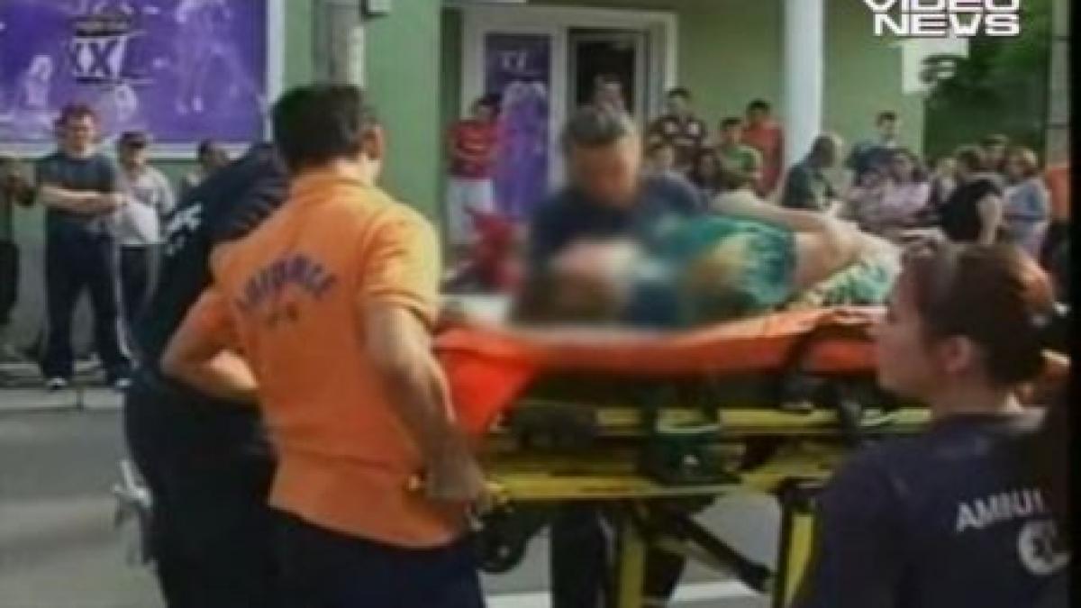 mures doua mame si copiii lor au fost loviti in plin pe trecerea de pietoni de un sofer incepator