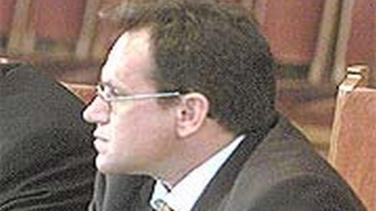 consulul roman la new york a luat nota 4 la examenul de intrare in diplomatie