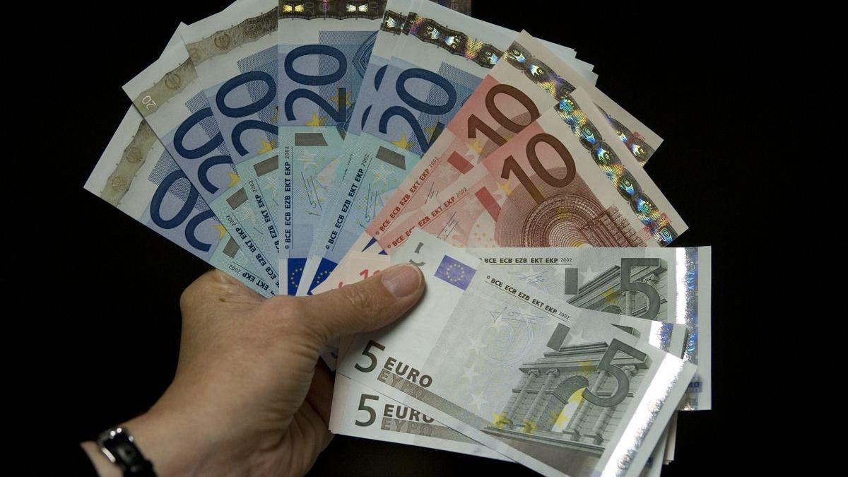 Ecofin a decis declanşarea procedurii de deficit excesiv împotriva Bulgariei, Danemarcei, Ciprului şi Finlandei