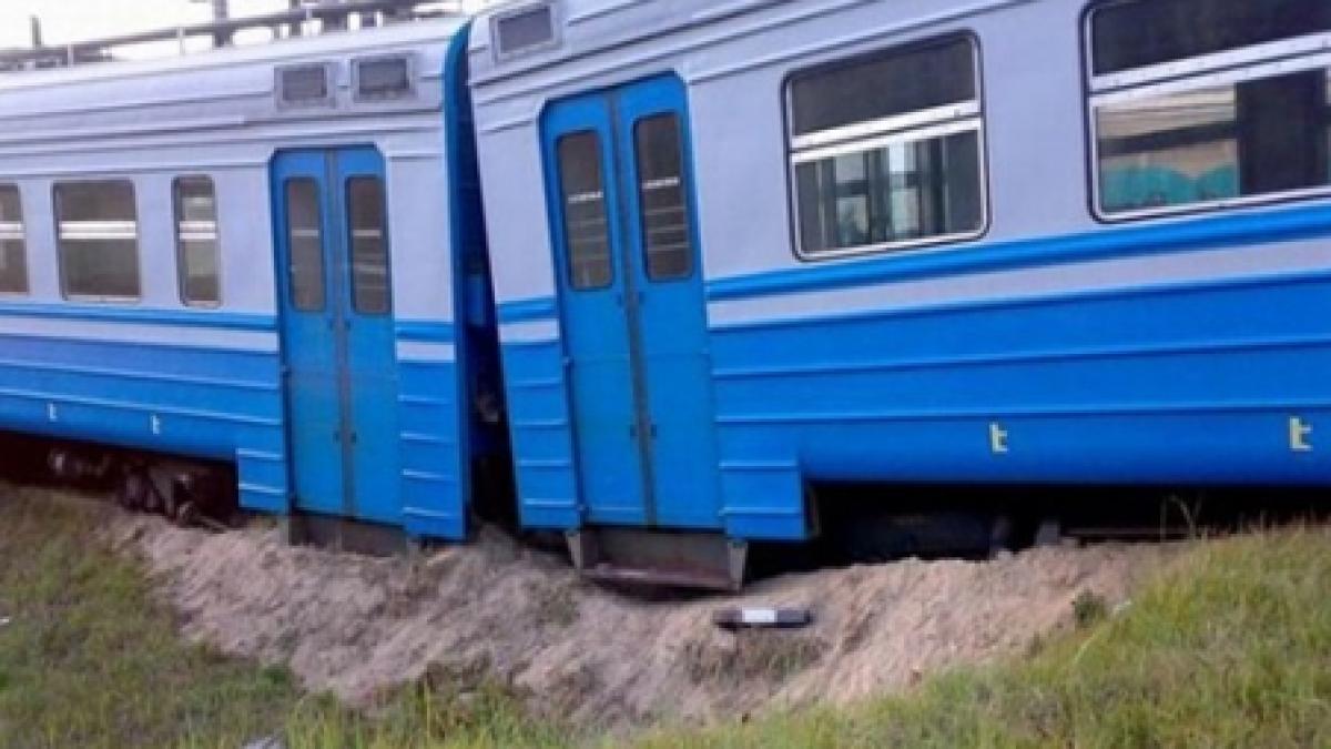 polonia 25 de raniti dupa ciocnirea a doua trenuri de pasageri