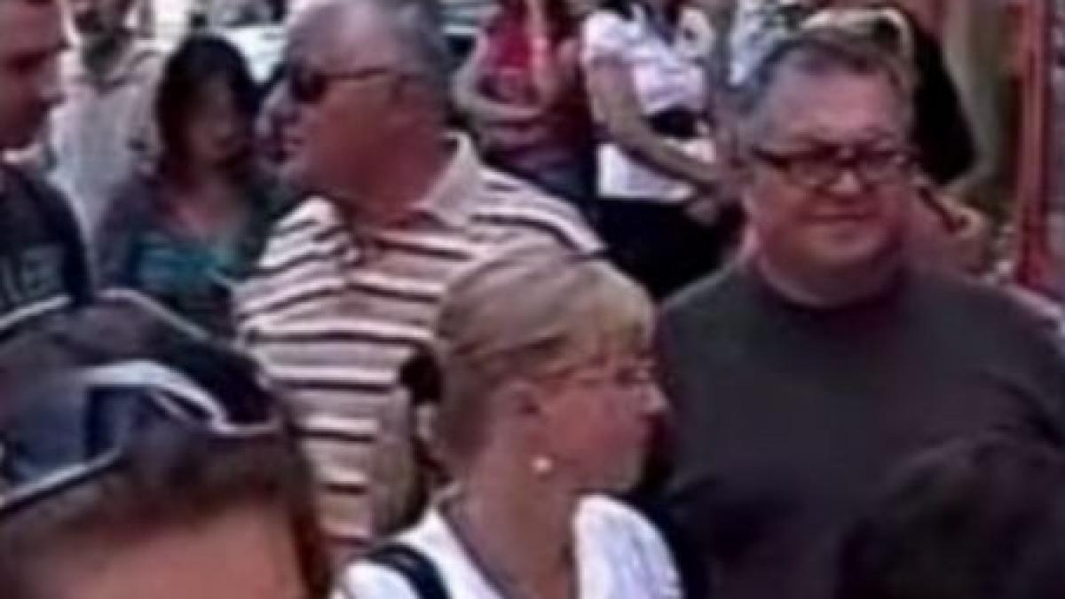 candidati inscrisi la examenul de titularizare eliminati dupa ce au fost prinsi cu fituici video