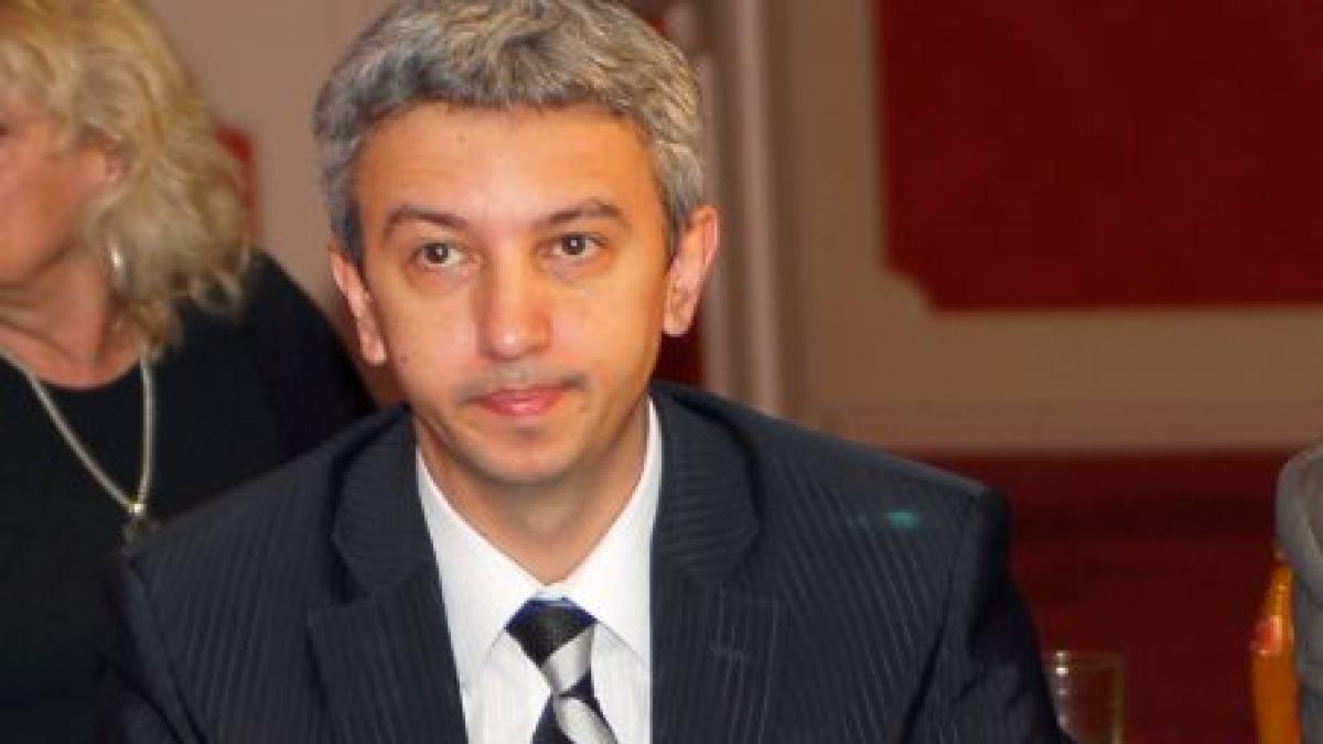 dan diaconescu as putea candida la presedintie din partea pdl basescu premier video