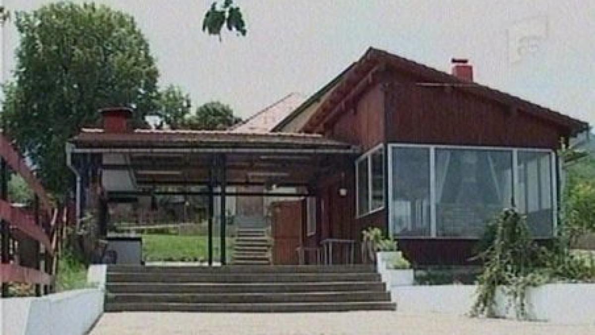 domeniul lui nicu ceausescu de la saliste sibiu si a deschis portile pentru turisti