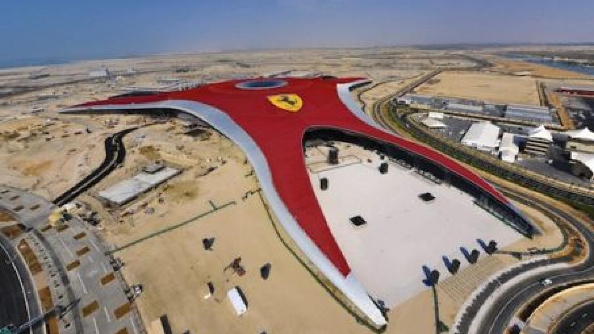 cel mai mare parc de distractii acoperit din lume va fi inaugurat la abu dhabi video